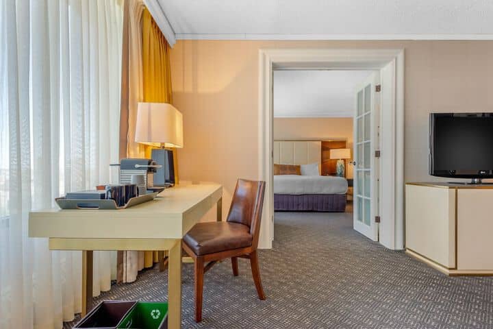 Room 20 of 75